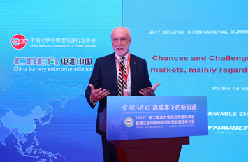 猛獅科技駐葡萄牙代表佩德羅·桑帕約·努內(nèi)絲作主題演講