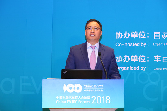 1516508539402039249.jpg 主題峰會(huì)1-成軍華-福特汽車中國(guó)區(qū)副總裁(2).jpg