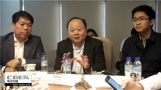 1531197639941091284.jpg 菲律賓電動汽車行業協會副總裁約翰·李.jpg