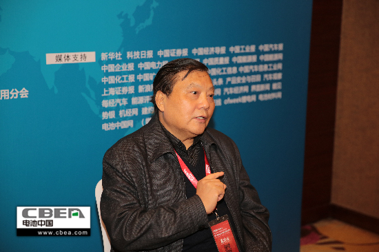 吳鋒:補貼退坡利于市場可持續(xù)發(fā)展 “電池+車企”的模式更好 吳鋒:補貼退坡利于市場可持續(xù)發(fā)展 “電池+車企”的模式更好