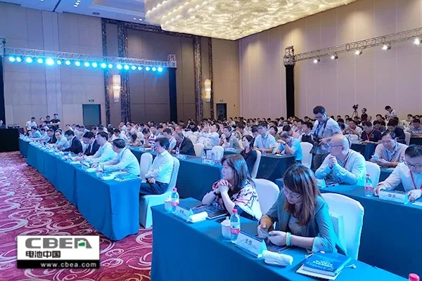 兩院士助陣 《動力電池藍皮書》（2019）重磅發(fā)布