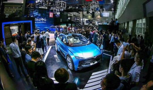 產(chǎn)業(yè)化加速 造車新勢力“偏愛”固態(tài)電池