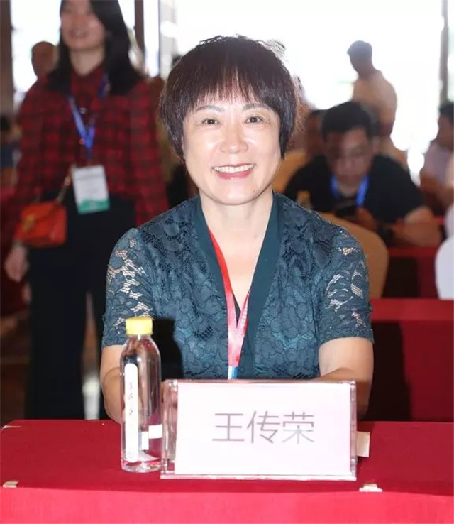 100多家企業(yè)參展、200余輛新車亮相,第四屆振威海南新能源車展盛大開(kāi)幕! 100多家企業(yè)參展、200余輛新車亮相,第四屆振威海南新能源車展盛大開(kāi)幕!