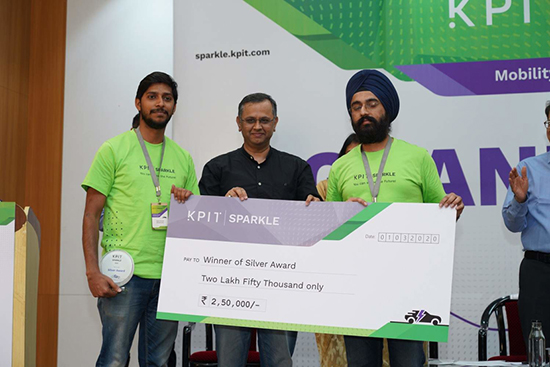 印度研究人員研發環?？沙潆婁\空氣電池 或將取代鋰金屬電池