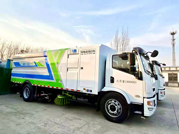 潔凈新天地 銀隆市政車進駐臨沂